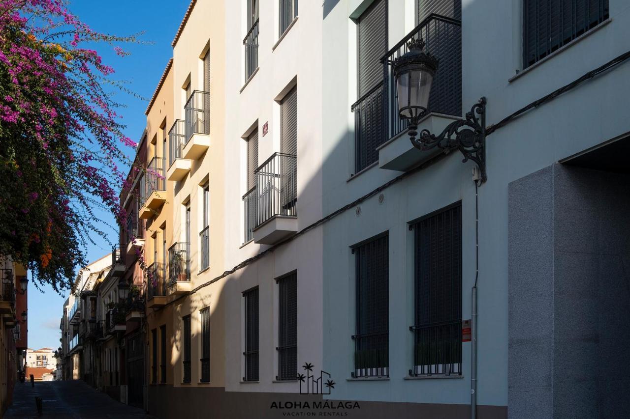 Luxury Duplex With Pool And Padel Court In Town Lejlighed Málaga Eksteriør billede
