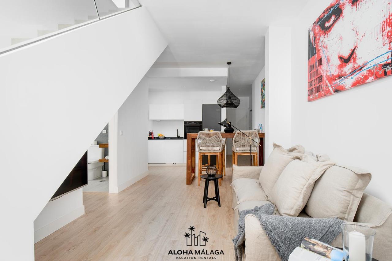 Luxury Duplex With Pool And Padel Court In Town Lejlighed Málaga Eksteriør billede