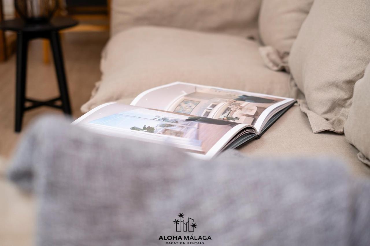 Luxury Duplex With Pool And Padel Court In Town Lejlighed Málaga Eksteriør billede